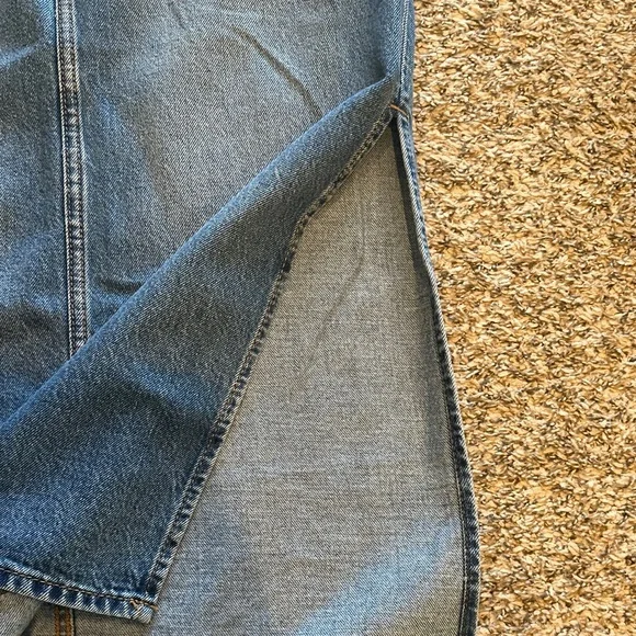 Blue Denim Midi Skirt Levi’s NWT with side slit - Picture 4 of 9